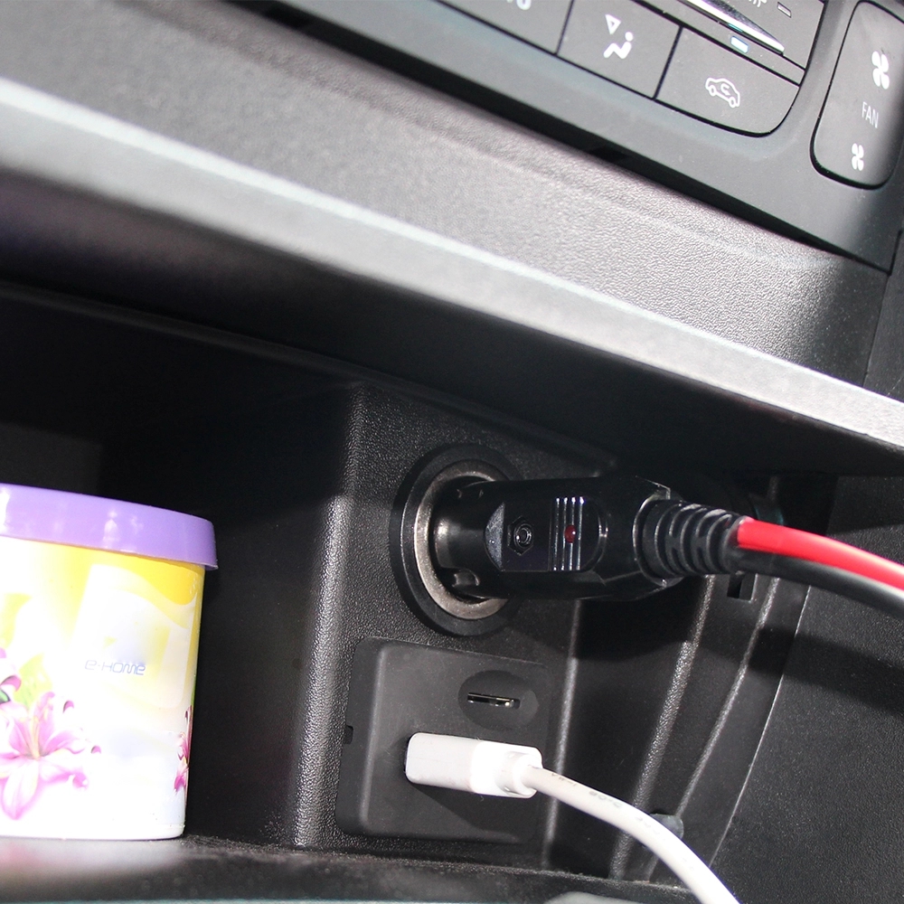 RoHS 24V 2468 18AWG With 2 In 1 Car Cigarette Lighter Cable Male To Female Plug
