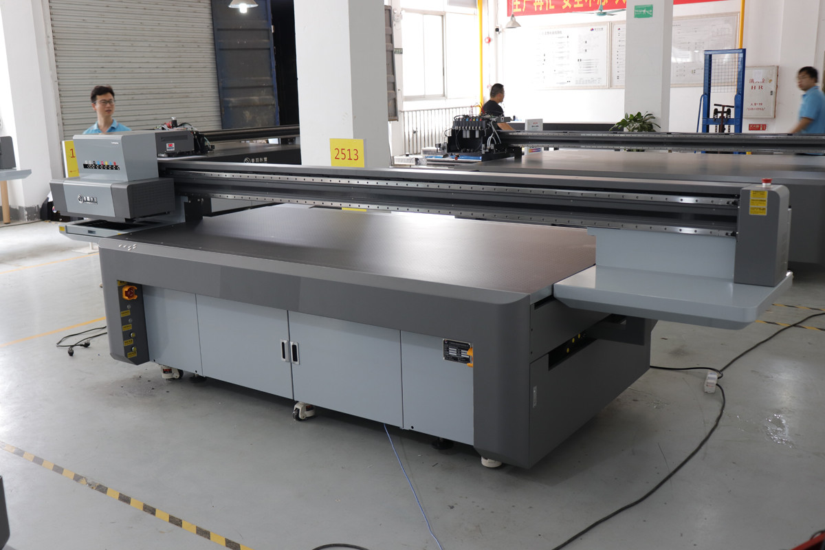 TITT/JPG/EPS/PDF/BMP Compatible Large Format Printer With Pigment-based Ink Type And 10cm Medium Height