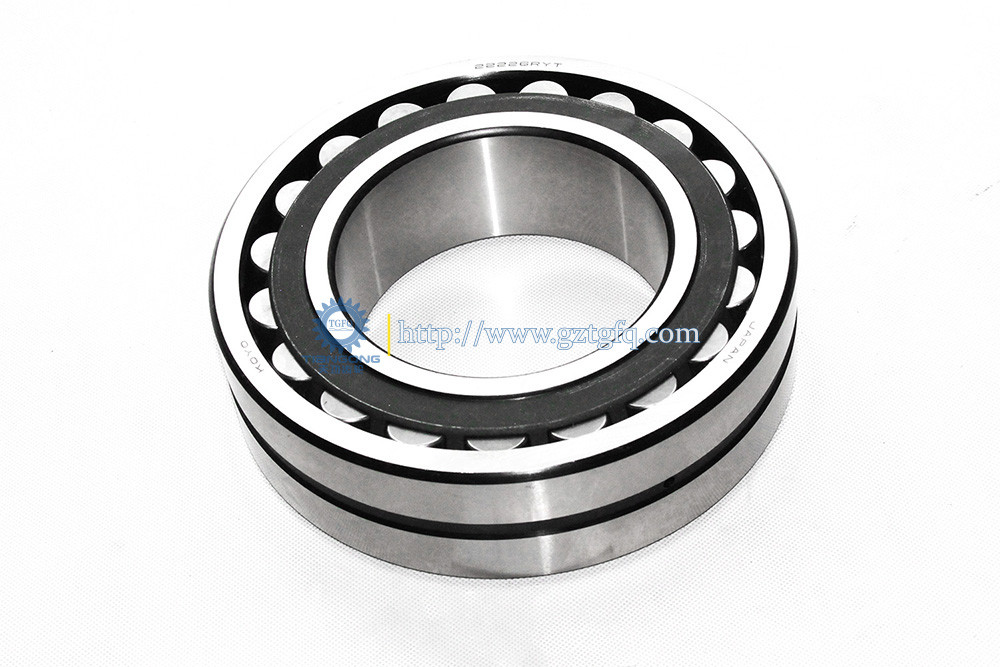 Deep Groove Spherical Roller Bearing 22226 CA CC W33 Z2 V2