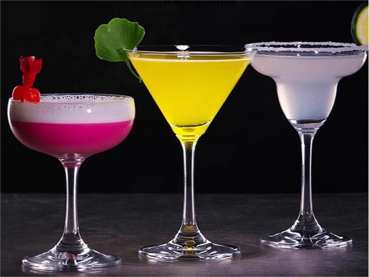Personalised Crystal Martini Cocktail Glass For Christmas 9oz