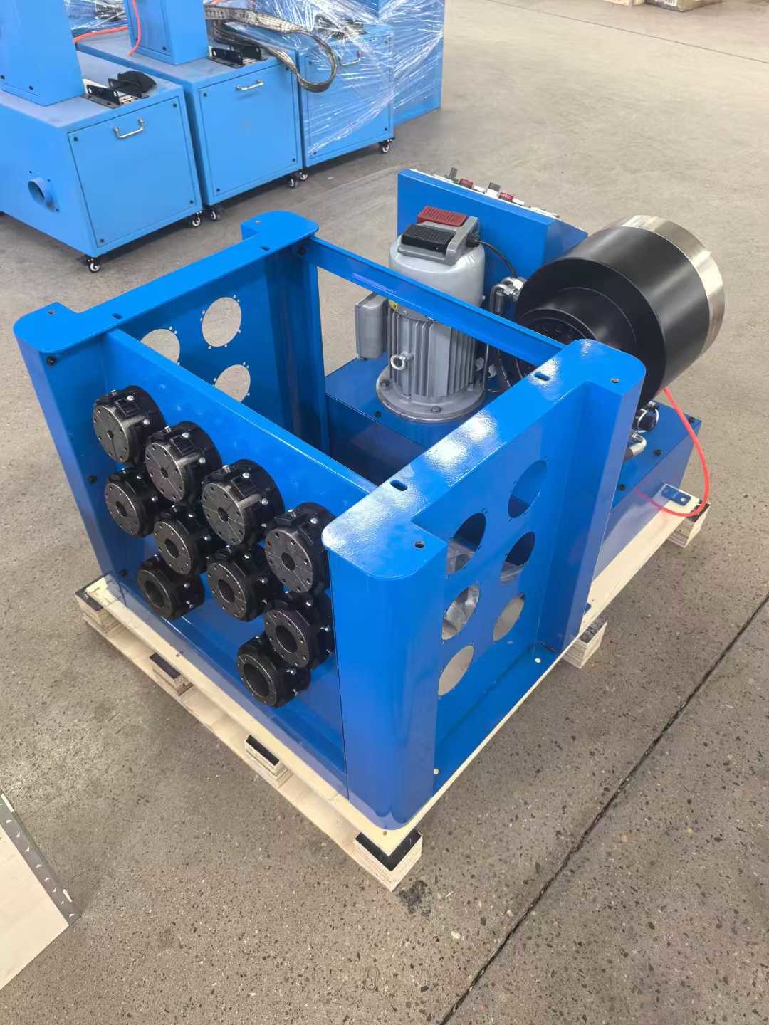 2 INCH Electric Blue Color Automatic Hose Swaging Machine With Rack And Fast Change Mould Tools Portable Hydraulic Crimper High Pressure