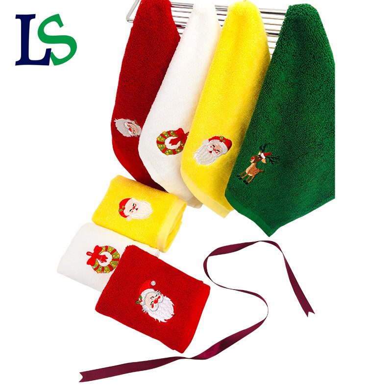 2023 Christmas Towel Gift Set Hypoallergenic Cotton Towels in Gift Box with Embroidery
