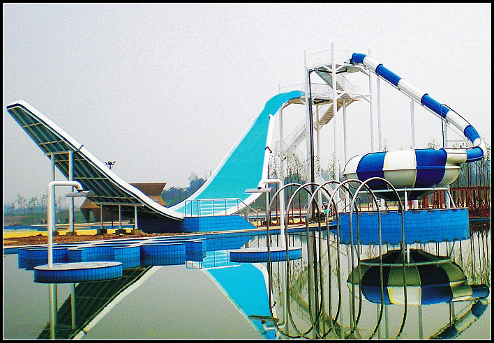 Water Amusement Park Equipmment Swing Water Slide for Ourdoor 240 riders / h