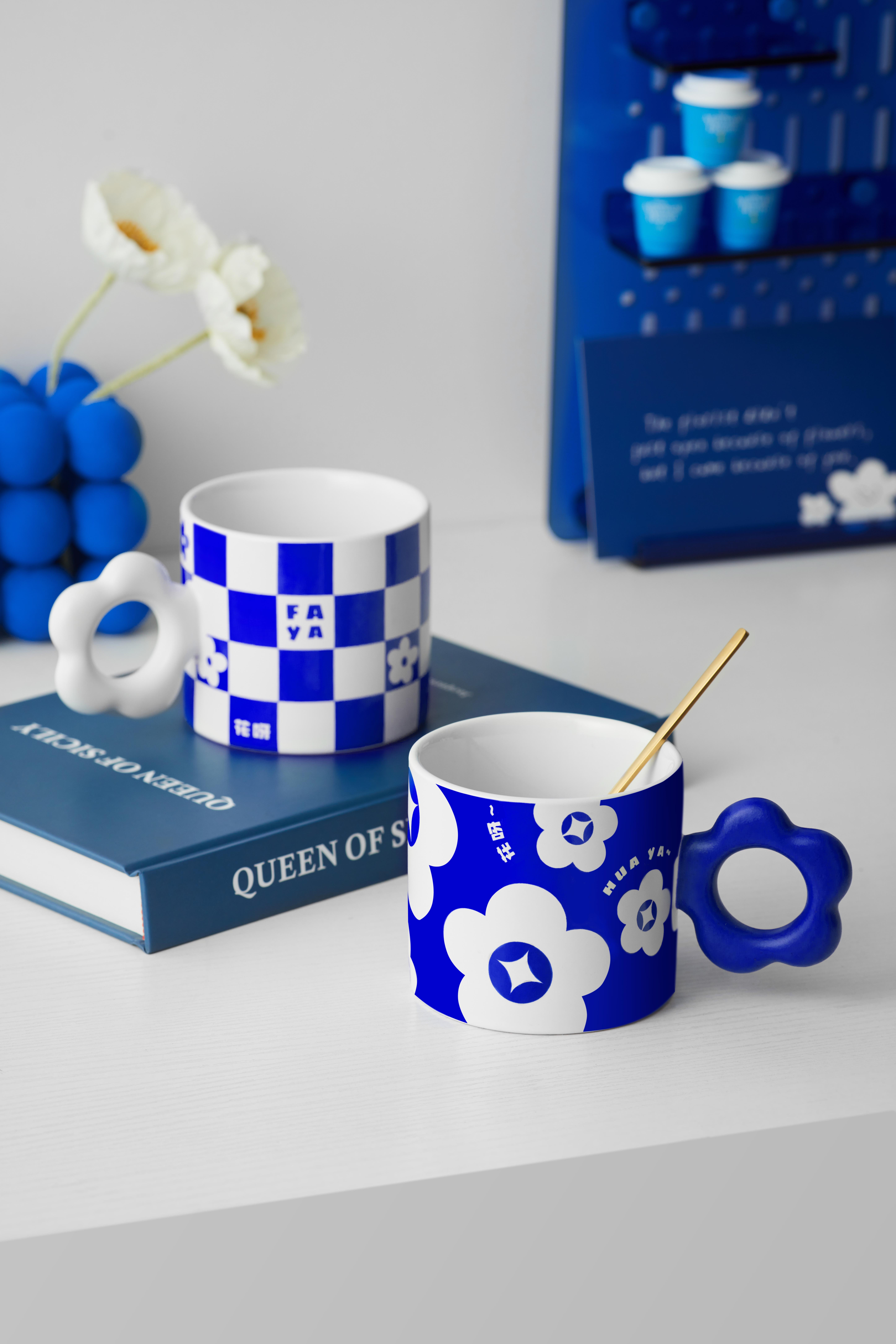 Ready To Ship In Stock Wholesale Mugs Vintage Klein Blue Creative High Value Ceramic Boys Mugs Customizable Office Couple