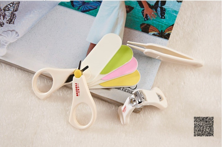 4 Pcs Baby Nail Care Set / Baby Grooming Nail Cutter Clipper Toddler Scissor Kit