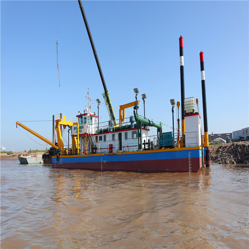 Hydarulic Anchor Boom 26inch Cutter Suction Dredger for Reservoir