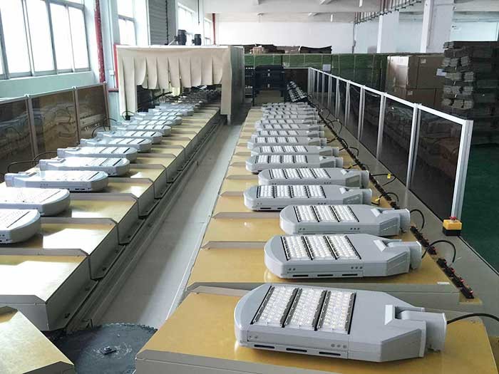 23250lm High Power LED Street Light 150w AC 90-305V Low Energy Consumption