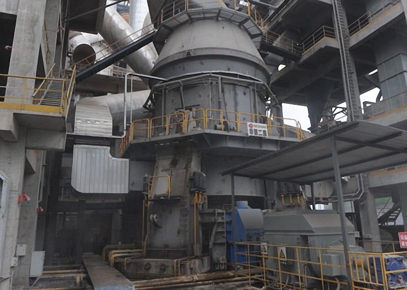 Small Vertical Cement Grinding Mill / Vertical Roller Mill for Raw Material