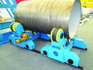  Stepless Speed 5000mm Diameter Welding Rotator Machine Self Aligning Manufactures