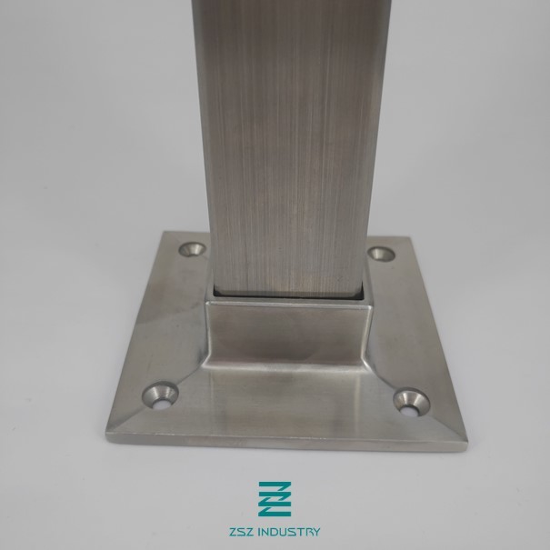 Stainless Steel 304 Metal Railing Posts Square Shape Satin / Mirror Surface Finish