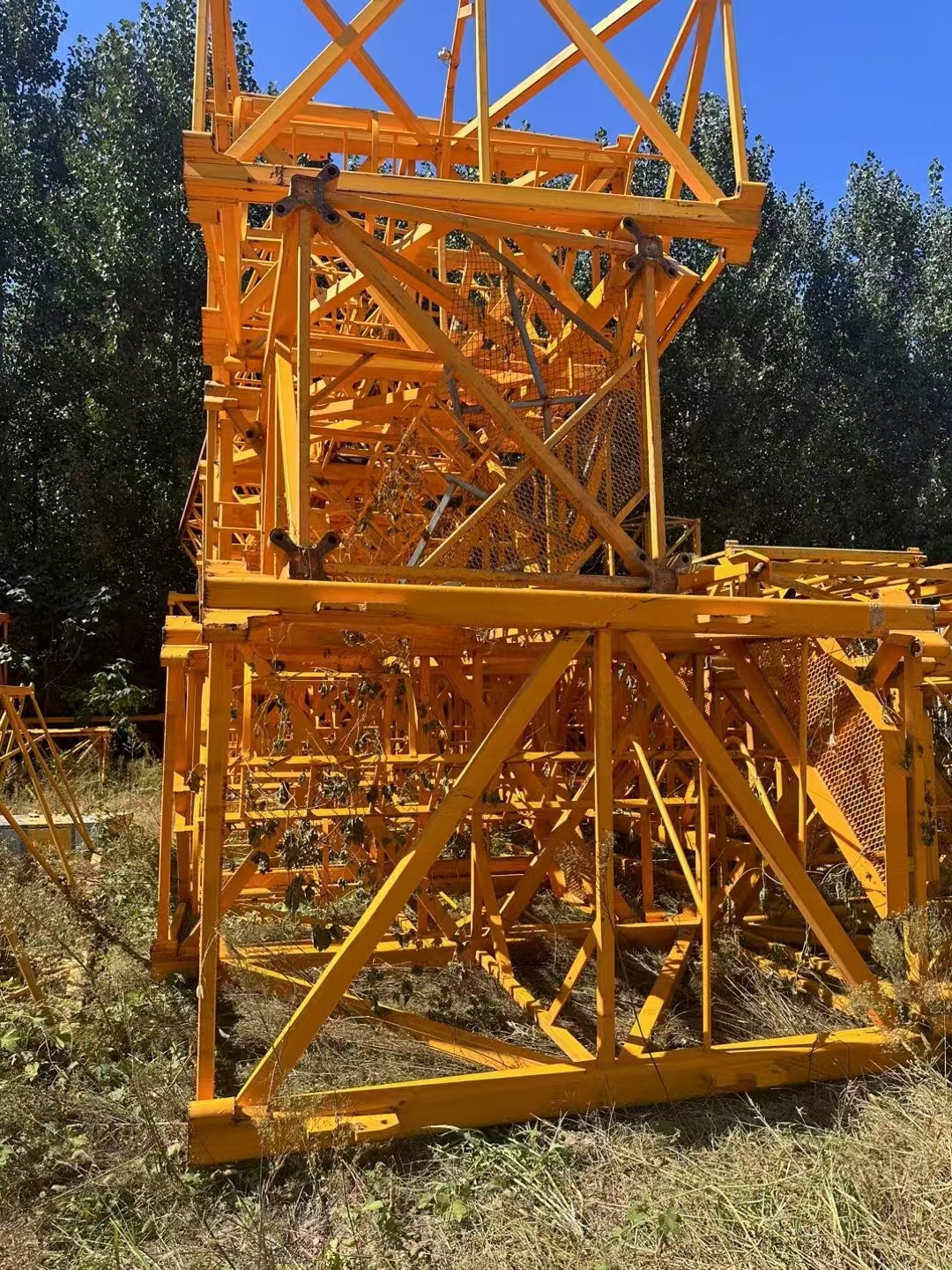 DAHAN 6015-6 Professional Construction Tower Crane 60m Arm Length 40m Height 6 Ton Lifting Capacity