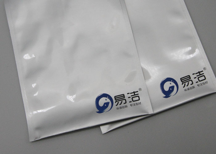 Smoothly Surface 4x8 Aluminium Foil Pouch , Moisture Proof Heat Seal Foil Bags