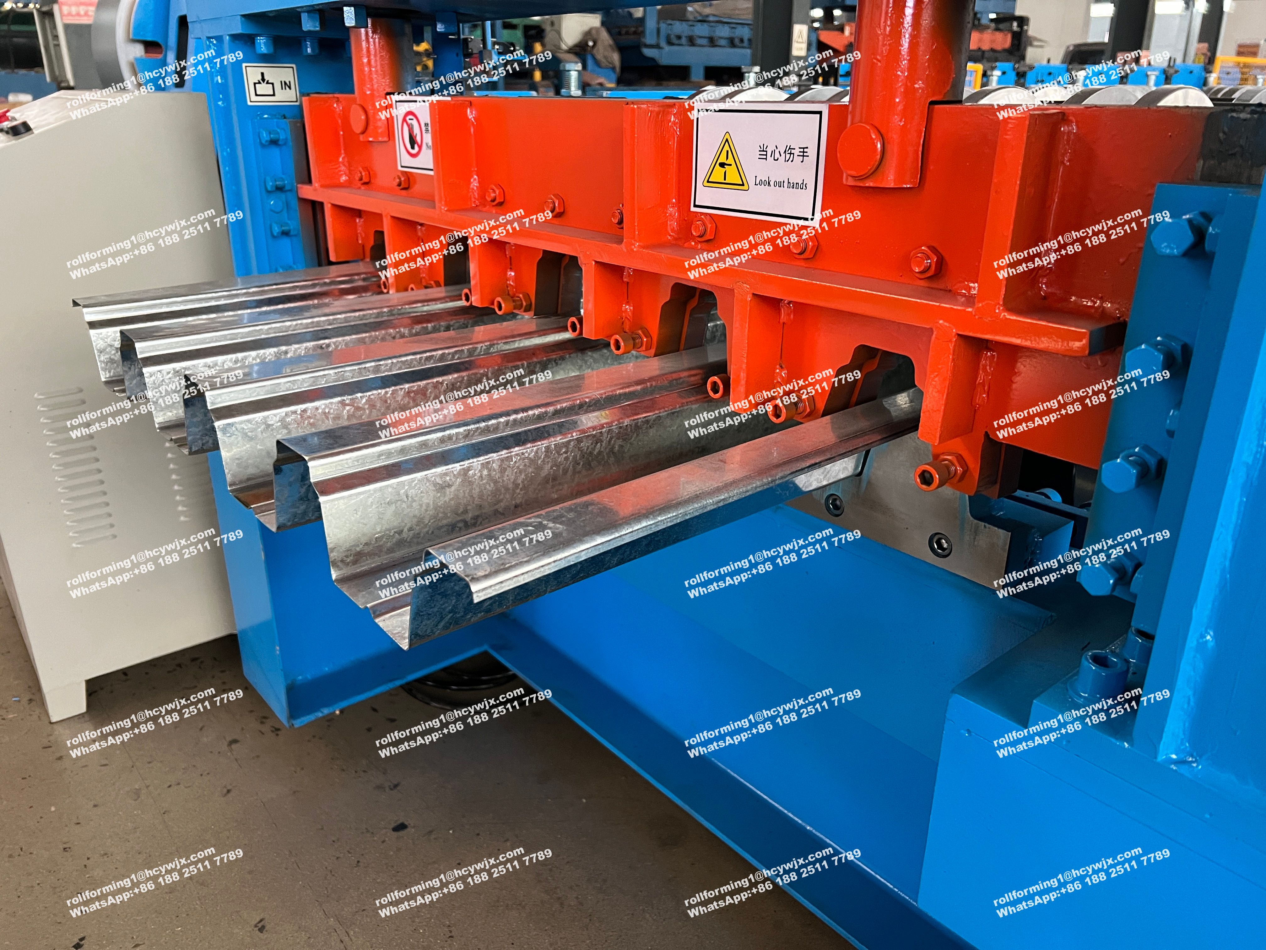 1.5mm Metal Deck Roll Forming Machine