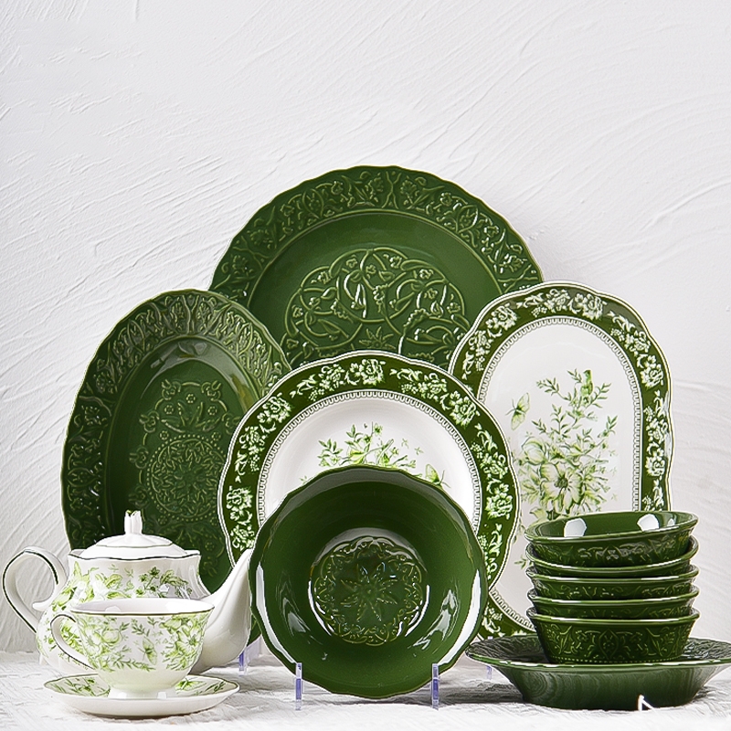 Luxury Thin Porcelain Ceramic Coffee Cup and Saucer Set Perfect for Business Gifts
