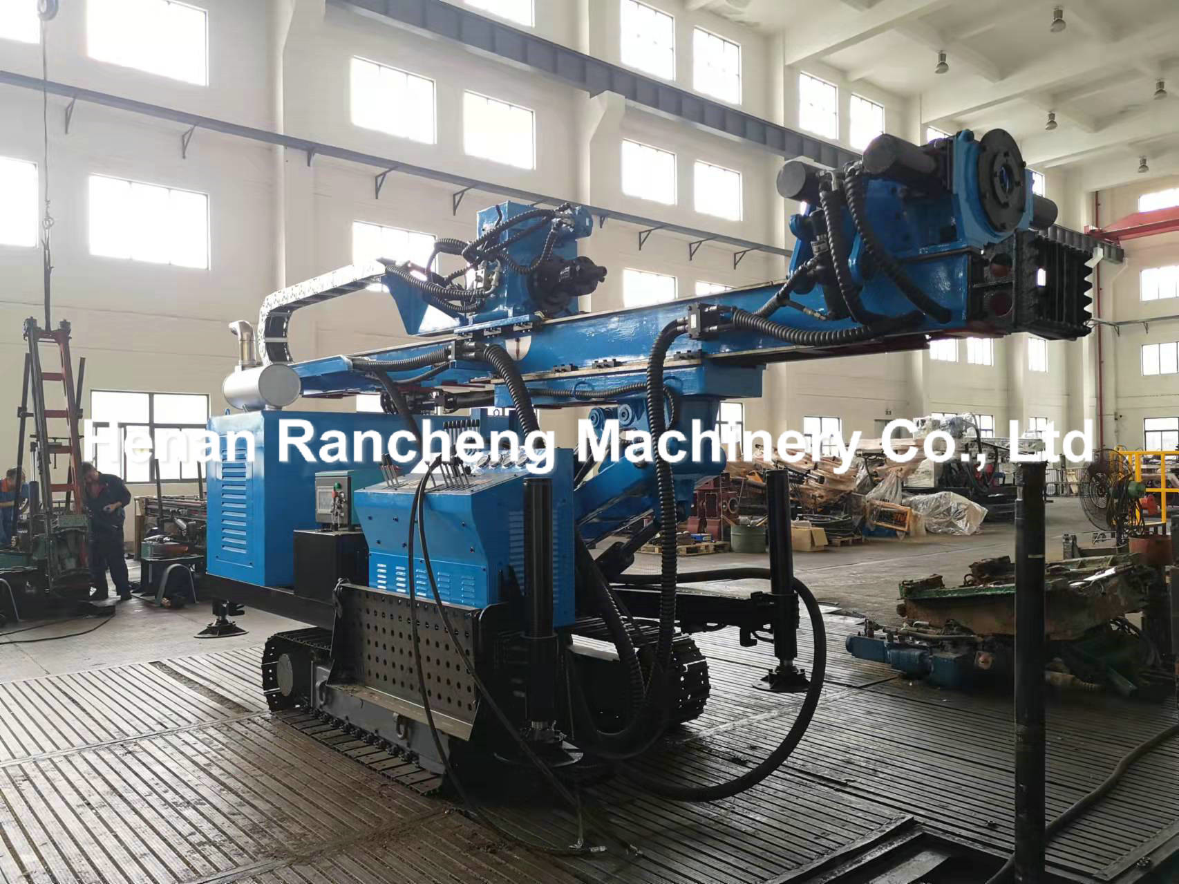 Hydraulic Engineering Drilling Rig 150m Depth 74KW Engine Power Anchor Drilling Rig