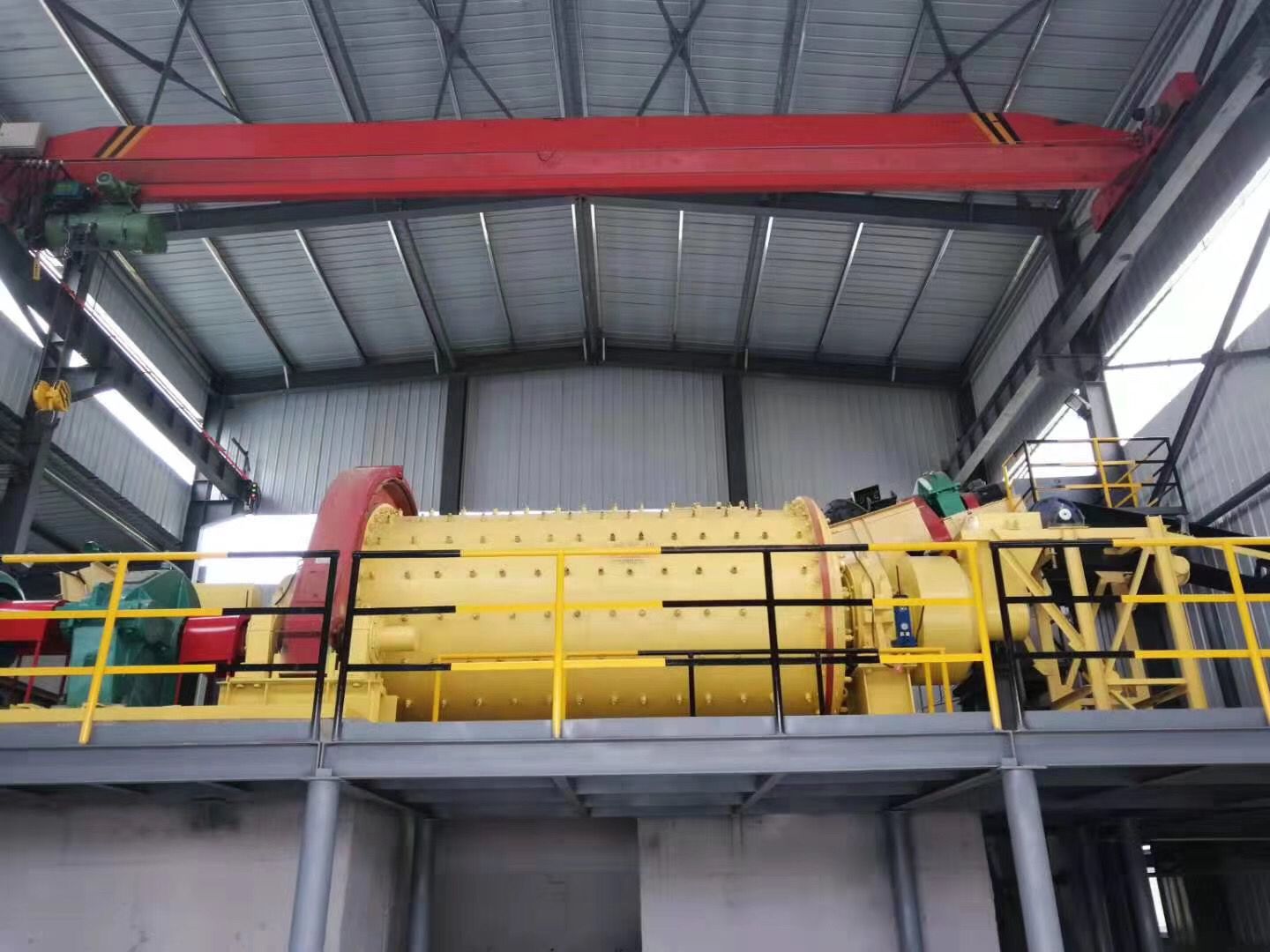 Ore Grinding Mill 5-500 tph Mine Ball Mill For Grinding Iron Ore