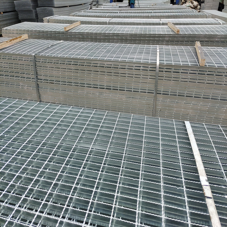 Tooth Hot Dip Galvanized Steel Grating Lattice Plate Construction Stair Foot Pedal