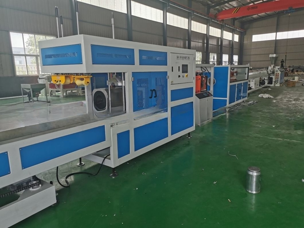 Complete PVC Water Drainage Pipe Extrusion Production Line