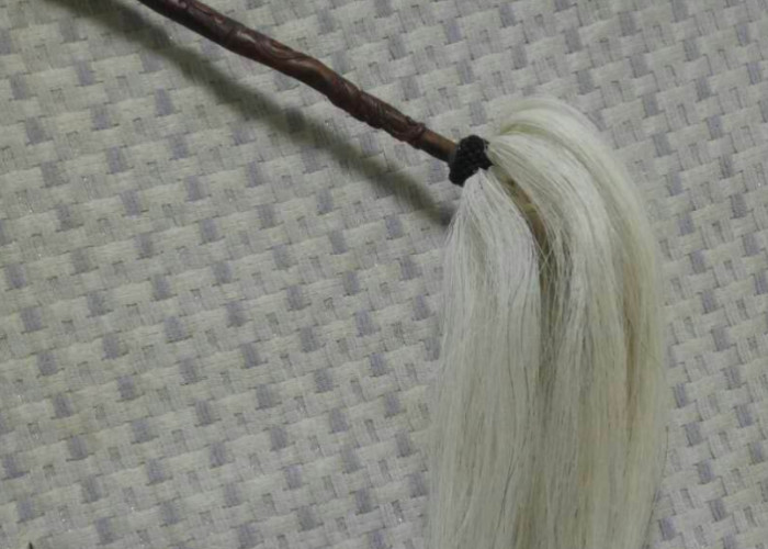 Handmake True Horse Tail Fly Whisk Strength And Elasticity 70 Cm 225g