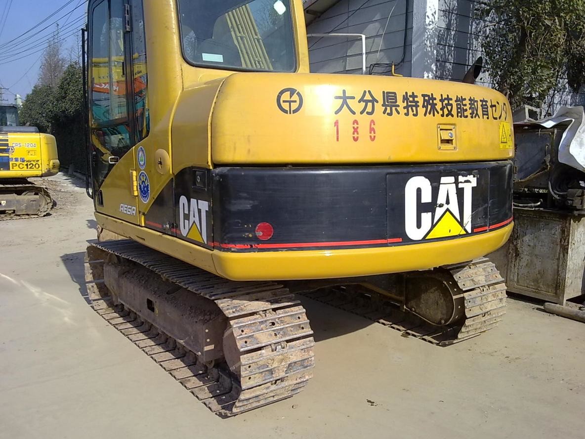 Used Cat 307c Track Excavator With Bucket Capacity 0.31 M³