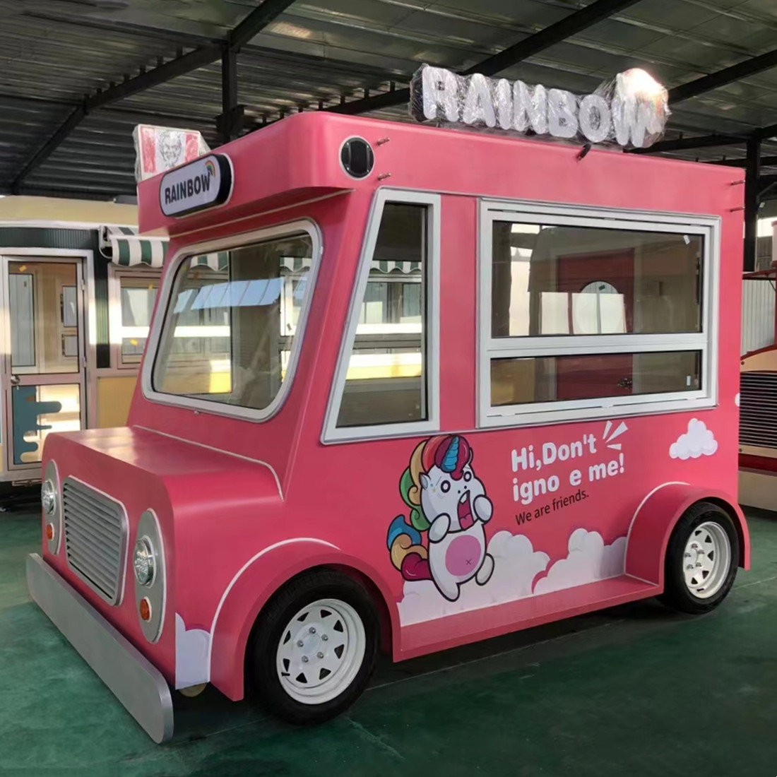 Customized Length Multifunctional Electric Mobile Food Truck for Cold Drinks and Snacks