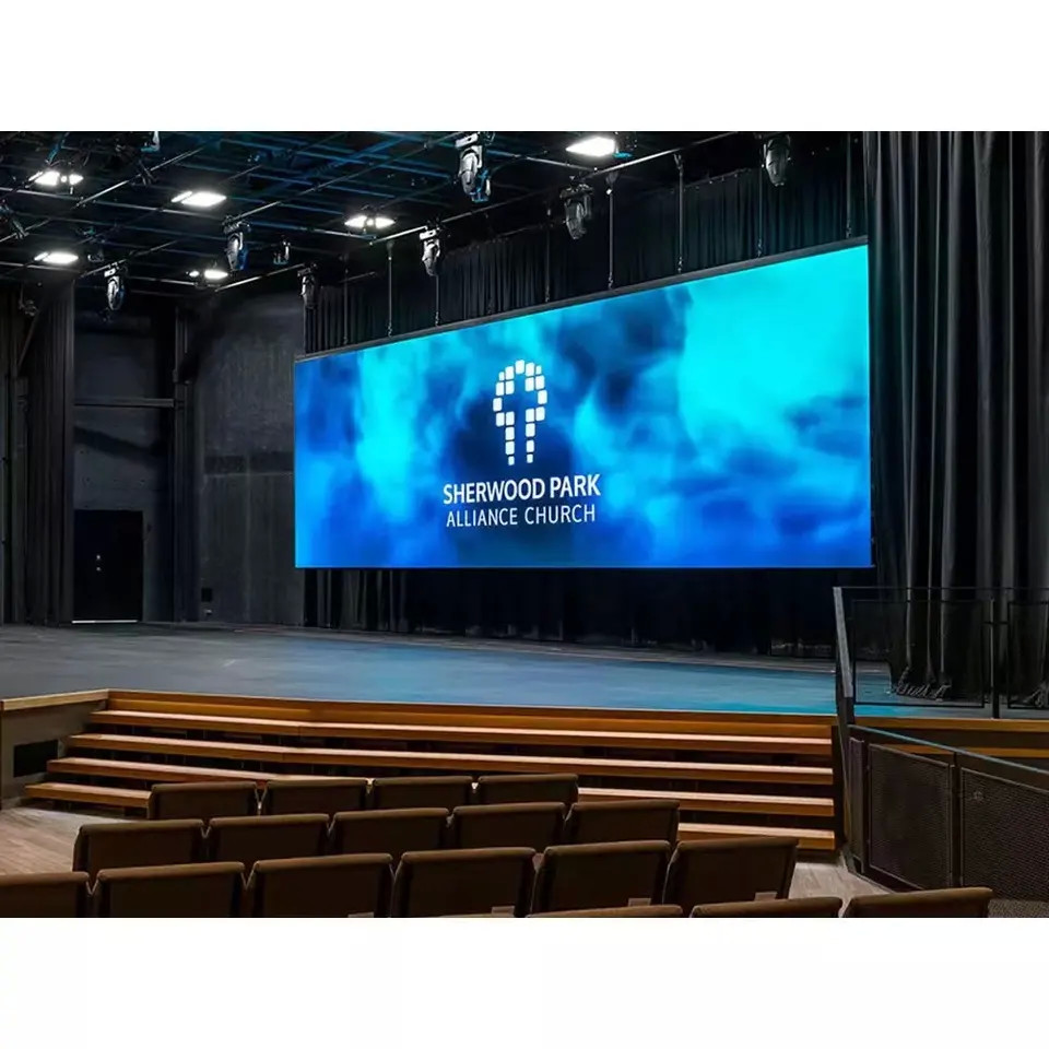 P2.5 Indoor LED Advertising Screen with 16 Bit Processing and 140° Viewing Angle