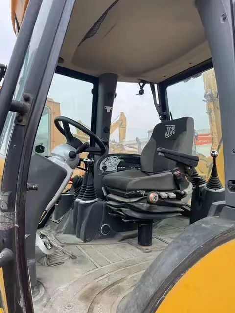 Used JCB Backhoe Loader Is A Multifunctional Construction Machinery From China