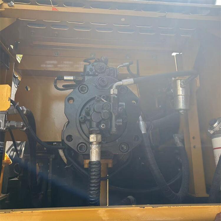 Second-Hand Sany 305 Excavator with Original Hydraulic Cylinder and 728 Working Hours