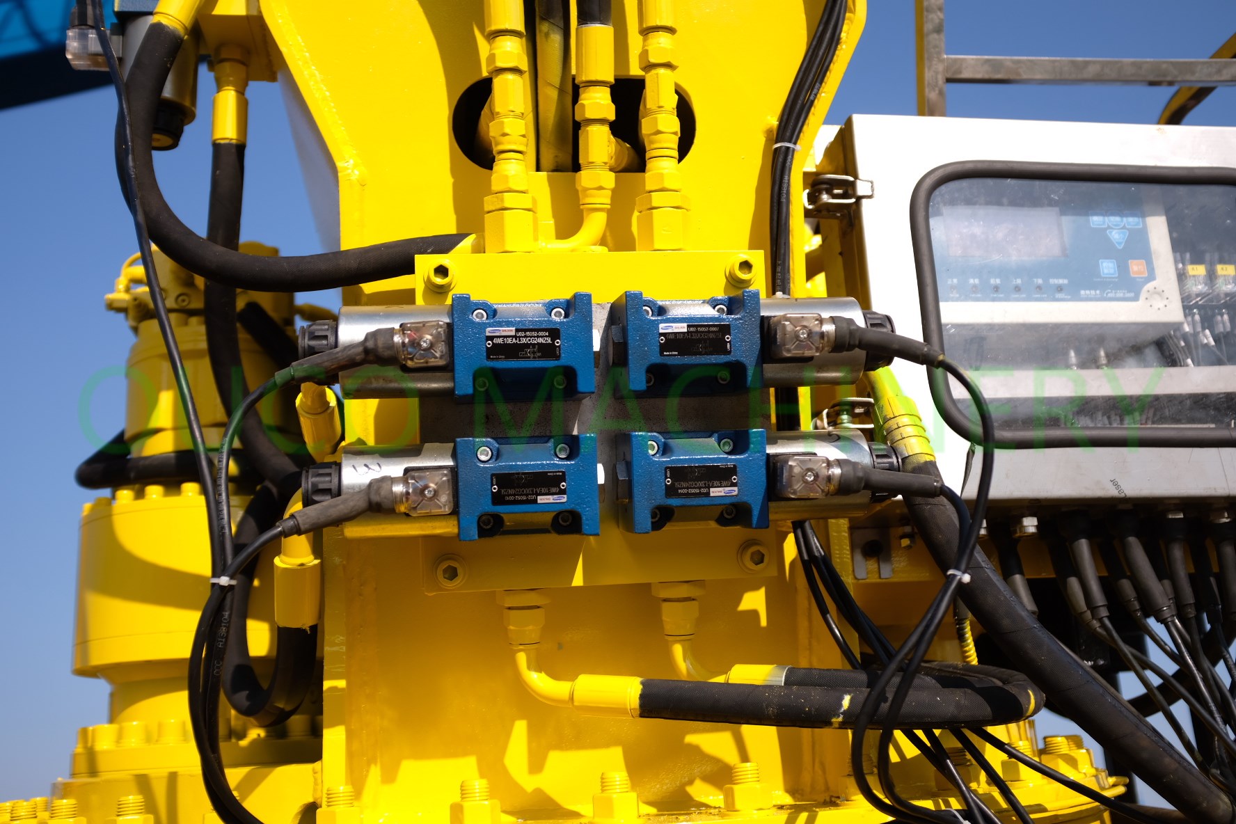 Telescopic 20M Marine Shore 0.2T Long Boom Crane