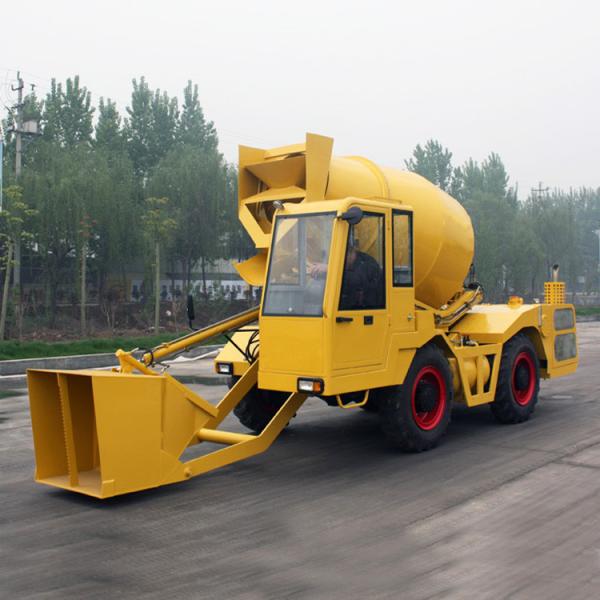 Double Cone Roll Concrete Construction Equipment , 1.2m3 Self - Feeding Concrete