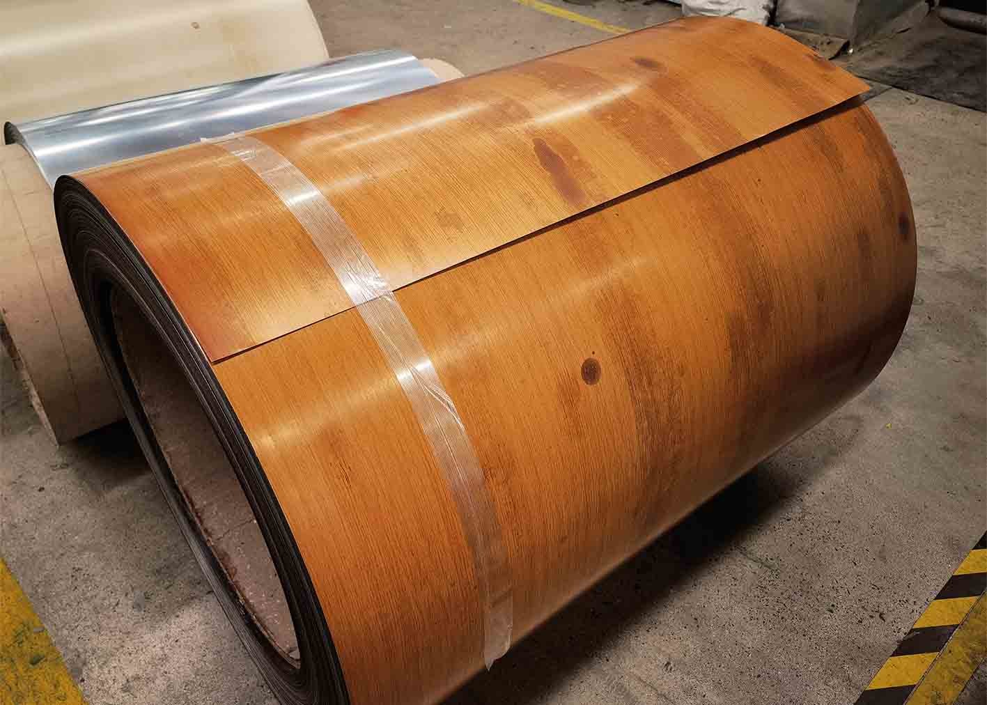 AA3105 H24 14" Or 17" Inch Width Color Coated Aluminum Coil Pre Painted For Aluminum Trim