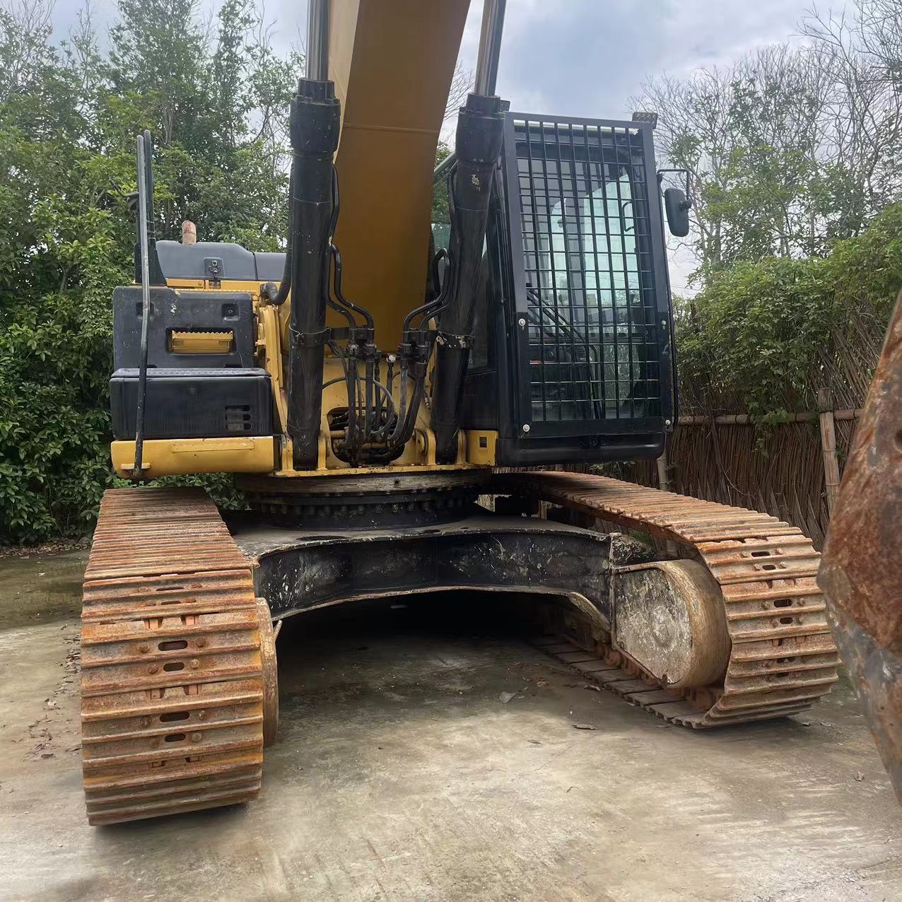 Used Cat Japan 36 Excavator 36 Ton Crawler Excavator with and Good Condition
