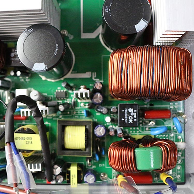 High Frequency Off Grid Inverter 220v 3.5kw Hybrid Solar Inverter