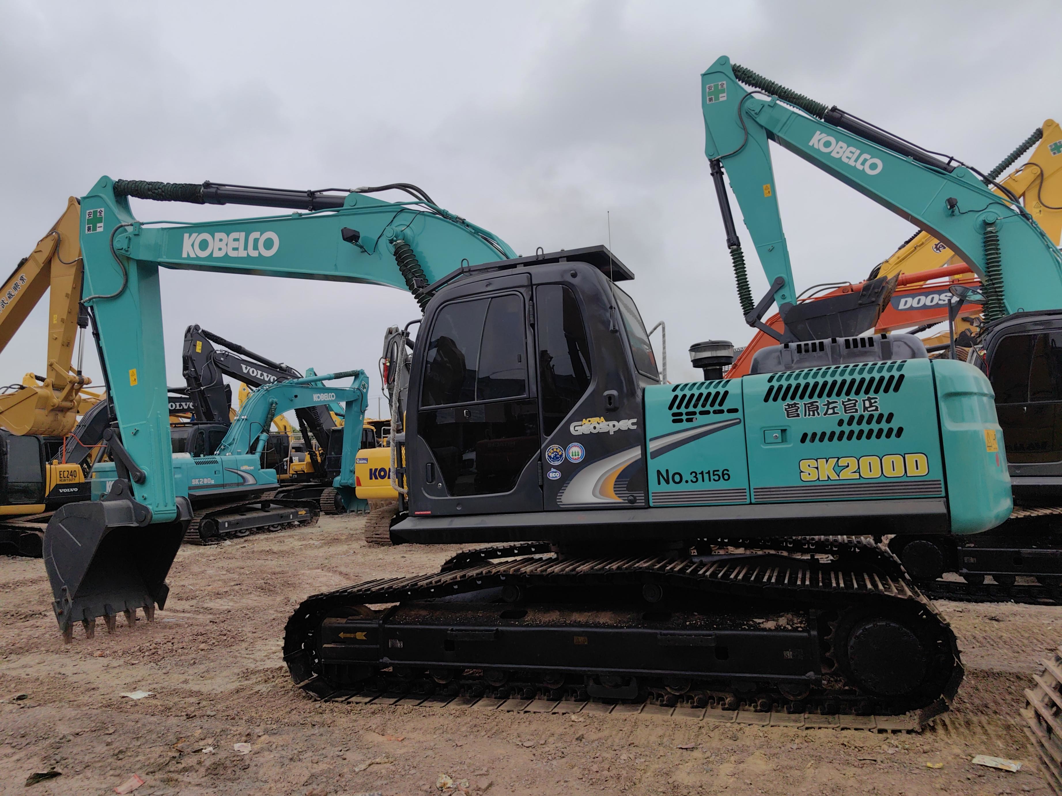 20 Ton Kobelco Second Hand Excavator With 0.8m3 Bucket Capacity