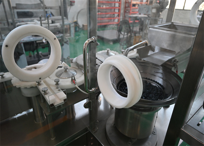 Automatic Syringe vial liquid filling machine for pharmaceutical filling GMP Standard PLC programe