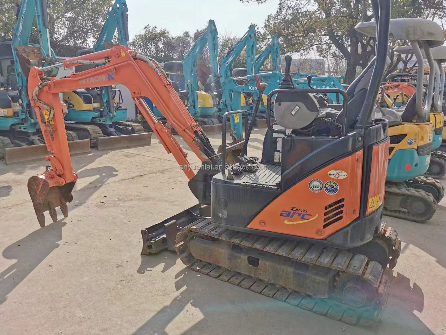 Original Hydraulic Cylinder Second Hand ZX17 Excavator with Superior and Affordable