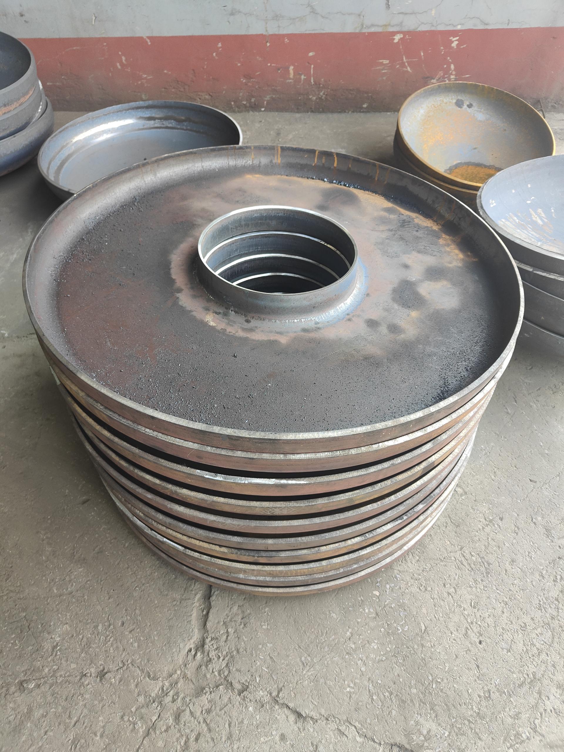 Pressing Carbon Steel Flange Flat Dished Head End for Tanks Complete Certificate