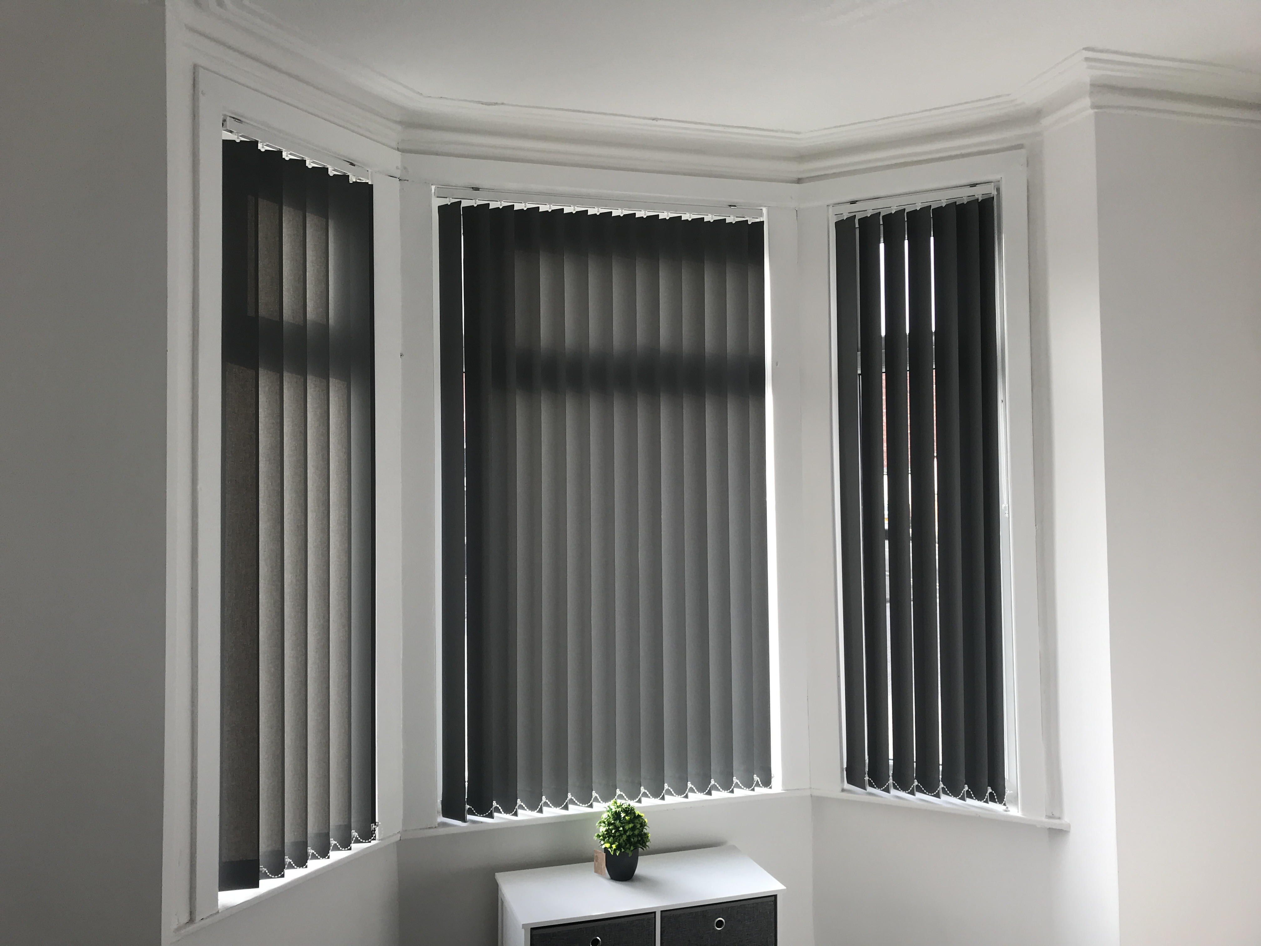 Luxury 89mm 127mm Window Vertical Blinds Manual Fabric Material