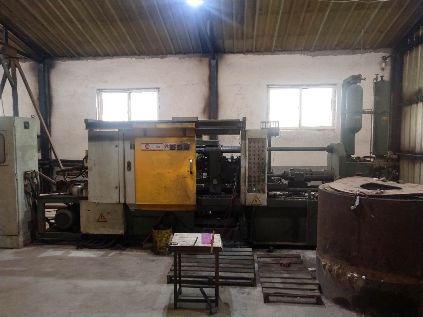 SGS Hot Chamber Window Bracket Zinc Die Casting Parts