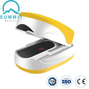 Medical Use Fingertip Pulse Oximeter Four Way Rotation