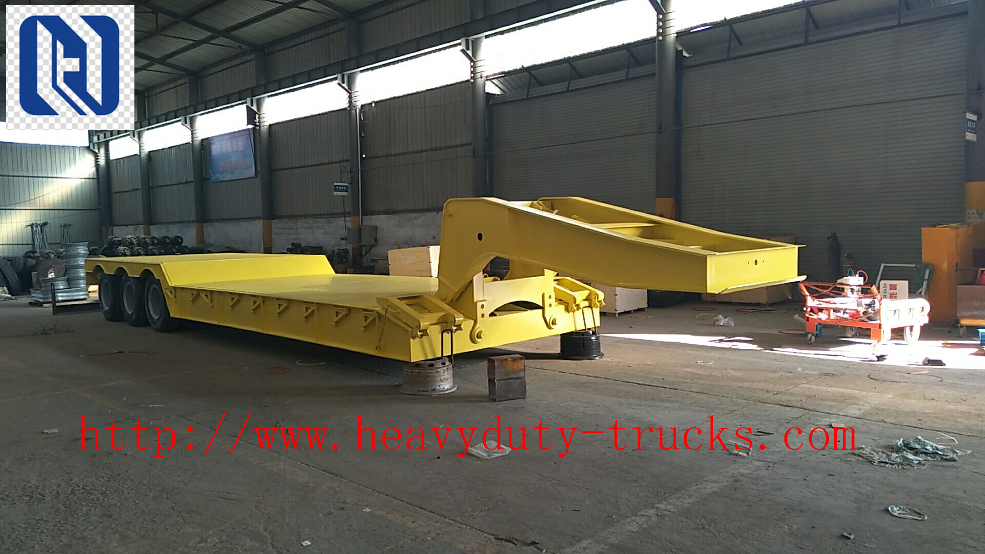 Utility Semi Trailer Trucks 8300mm X 2500mm X 1650mm 10.00R22.5 Tire