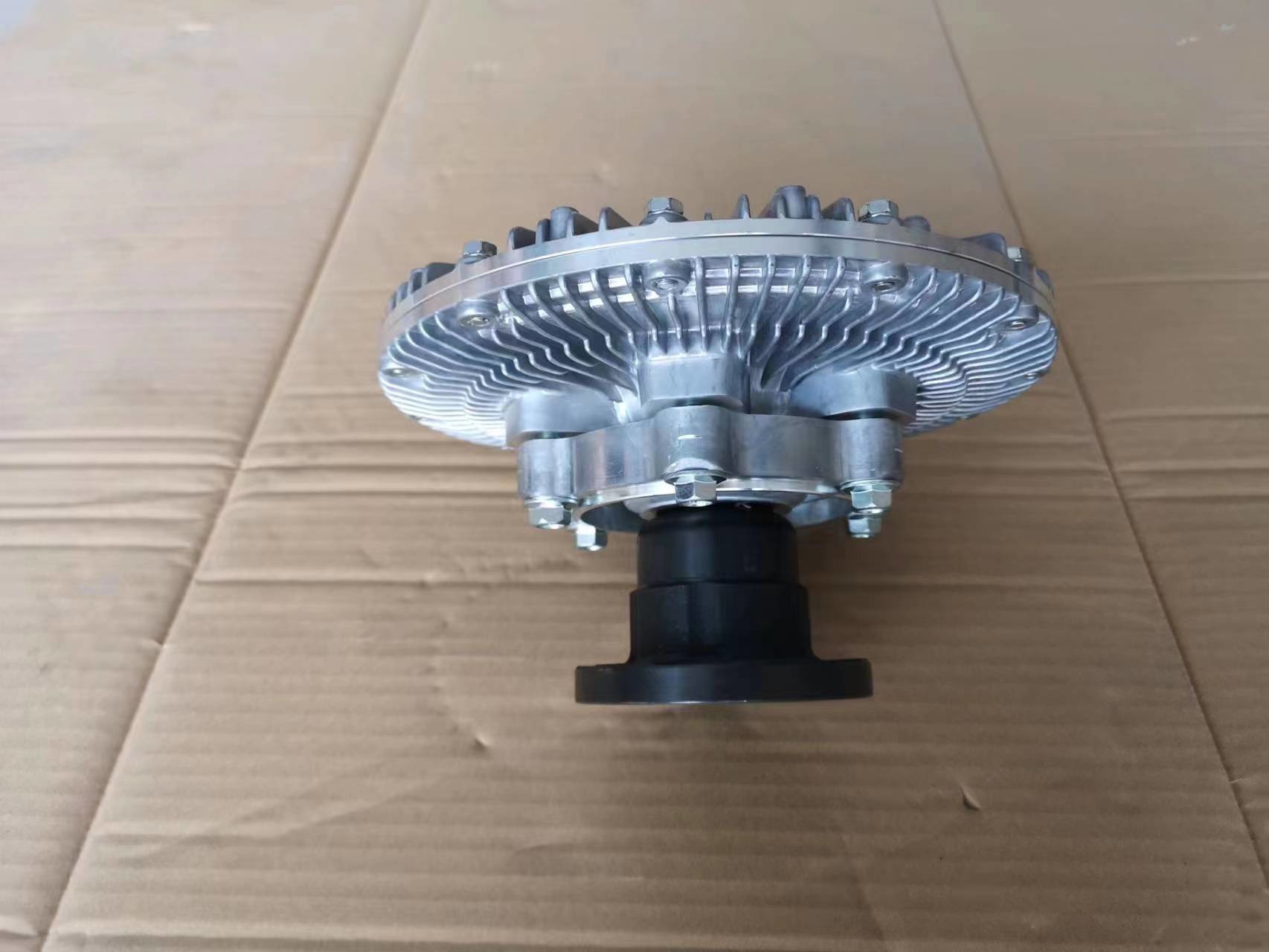 1216502091 Fan Clutch For 6WF1 6WG1 Engine Cooling Fan High Cast Aluminum Body