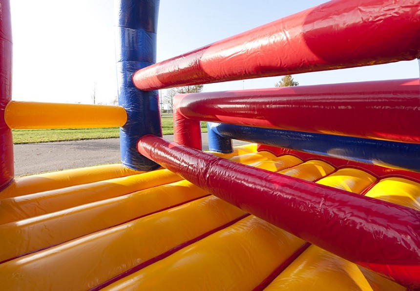 0.55mm PVC Tarpaulin Inflatable Obstacle Course With Air Blower