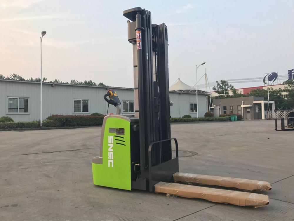 Min. Lifting Height 145mm Full Electric Pallet Stacker Forklift For Warehouse Operations