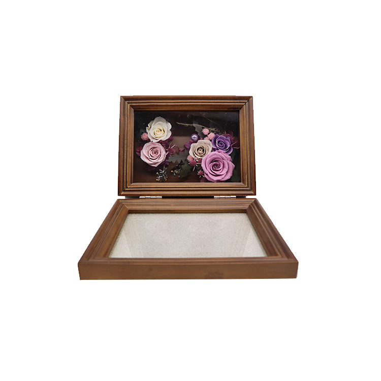 Customized Wooden Photo Frames Decorations With Pollen Preserved Rose