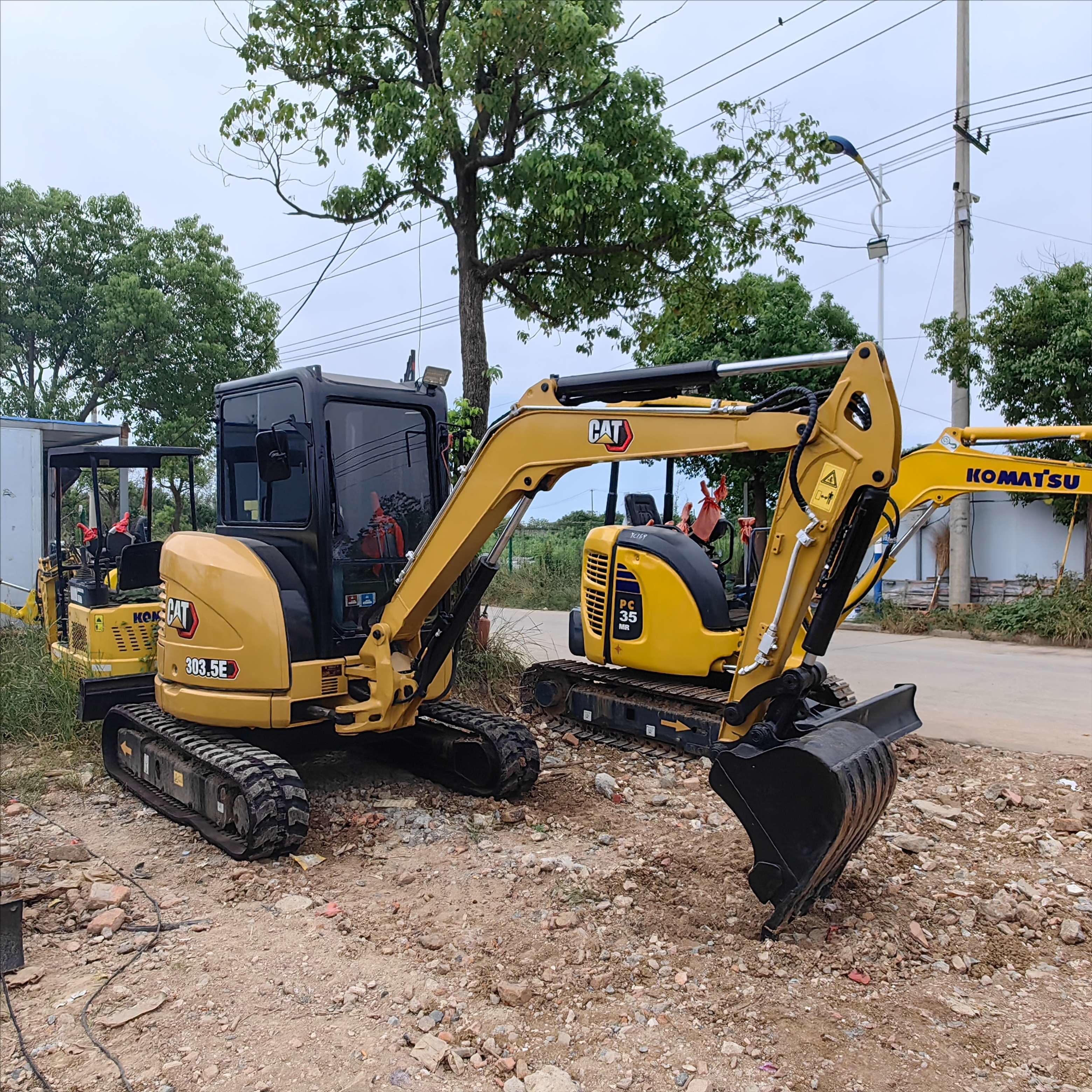Used Caterpillar Caterpillar Japan 3.5 Ton Machine 90% New Crawler Digger