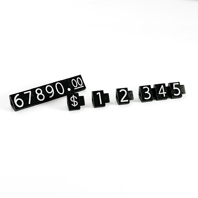 130 pieces Plastics Triangular price cubes Large 10*7.5mm Pricing Systems