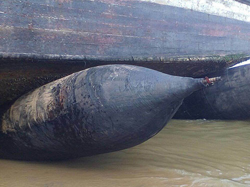 D1.8m X L10m 8 Layer Ship Launching Marine Airbags Vulcanized Integrated
