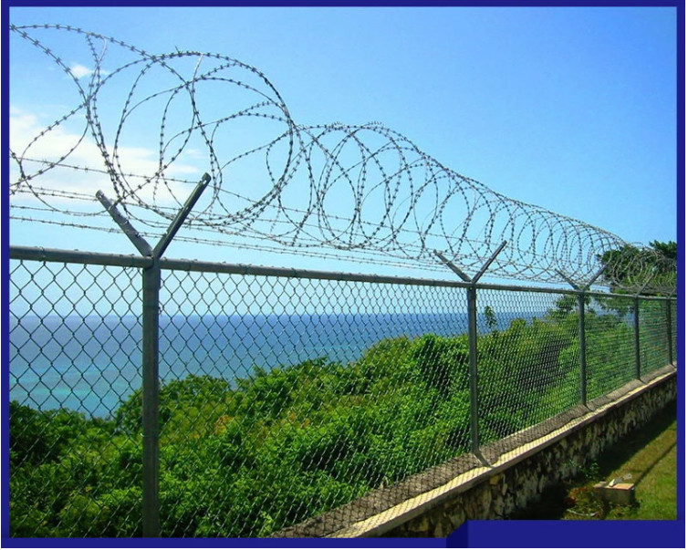 BTO-22 450mm coil diameter galvanized cross razor concertina barbed wire