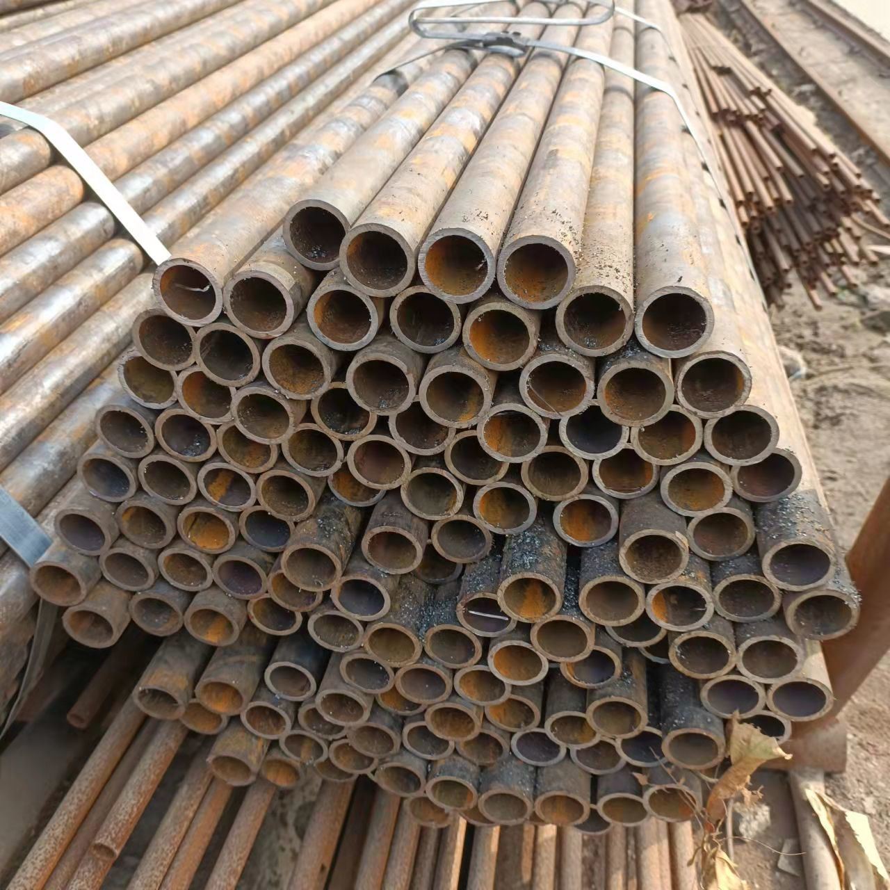 AISI 5140 SCH40 Seamless Steel Pipe ASTM A519 Seamless Alloy Tube